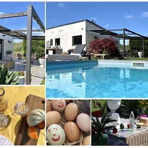 Le Galinie Chic'art. Un Bel Atelier Avec Piscine Vakantiehuis Carpentras